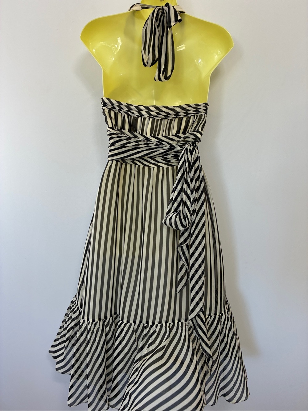 Bcbg Maxazria Y2K Silk Chiffon Halter Dress Like New Vintage Condition Sz6 - Picture 6 of 7